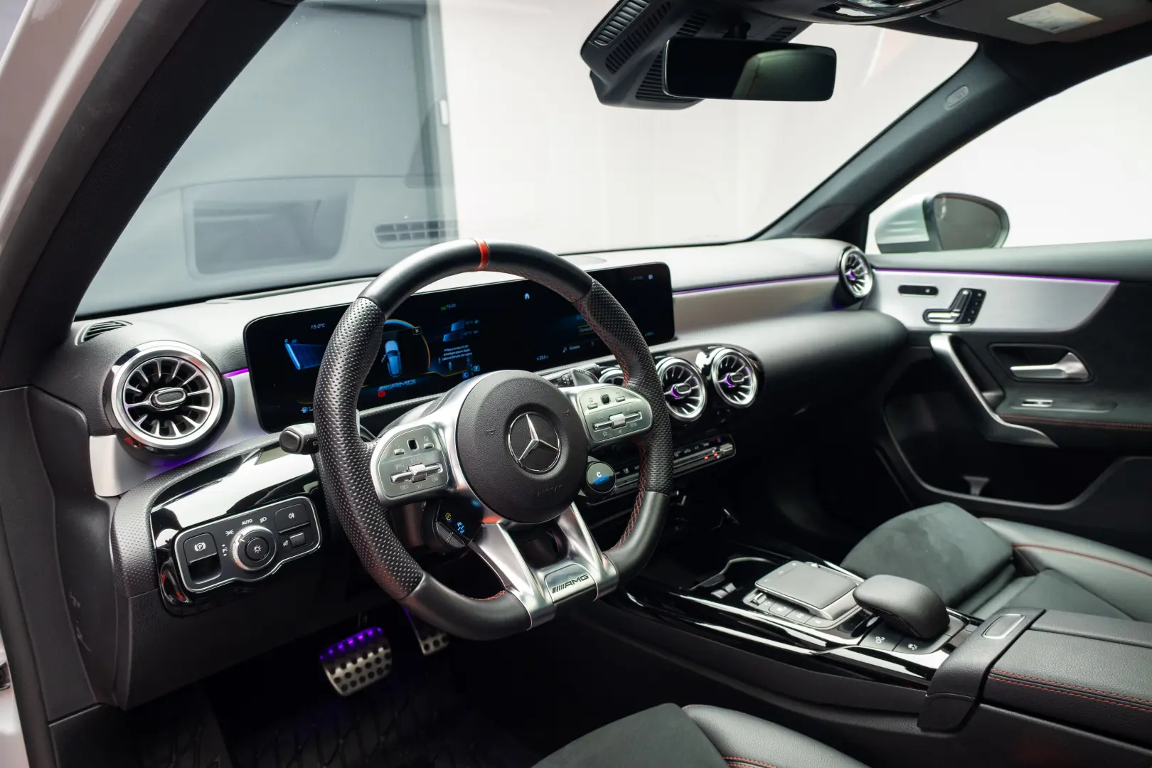 Mercedes Benz  AMG A35