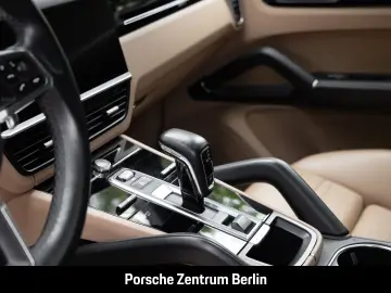 Cayenne S LED-Matrix Standheizung Luftfederung