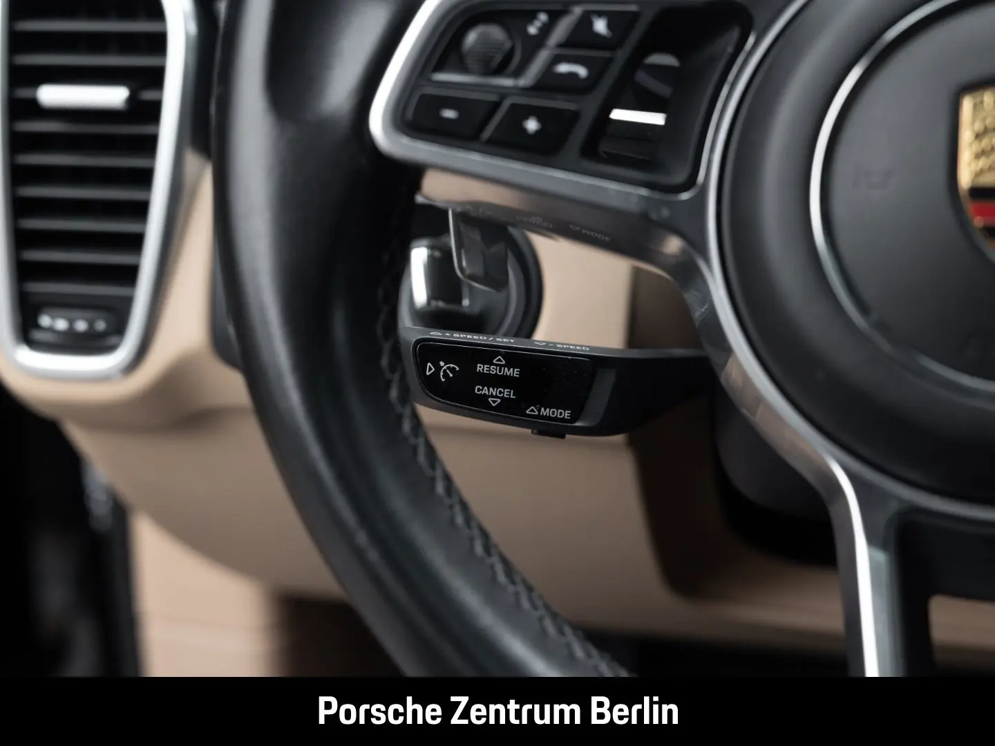 Cayenne S LED-Matrix Standheizung Luftfederung