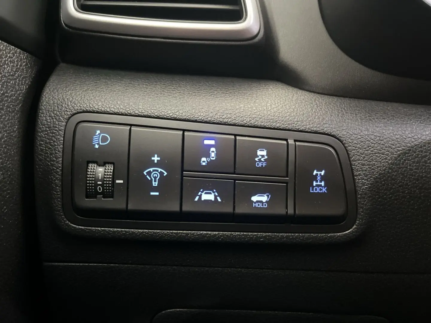 Tucson 2.0 CRDi Premium 4WD Aut.  PANO TOTWINKEL