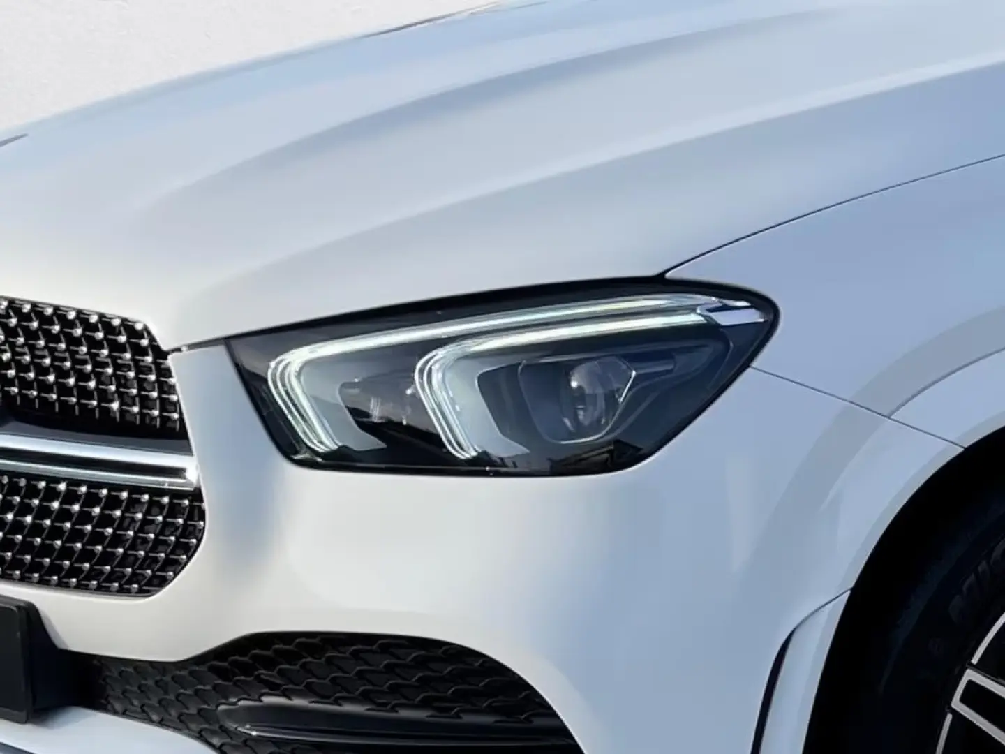 MERCEDES-BENZ GLE350e - AMG-Line - 4Matic