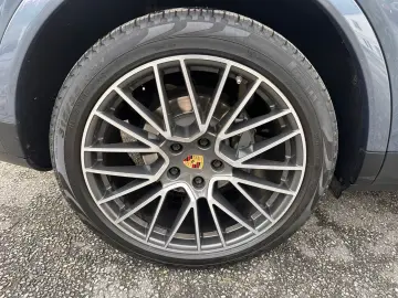 Cayenne S Panorama Sitzbelüft Matrix Luft AHK