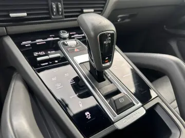 Cayenne S Panorama Sitzbelüft Matrix Luft AHK