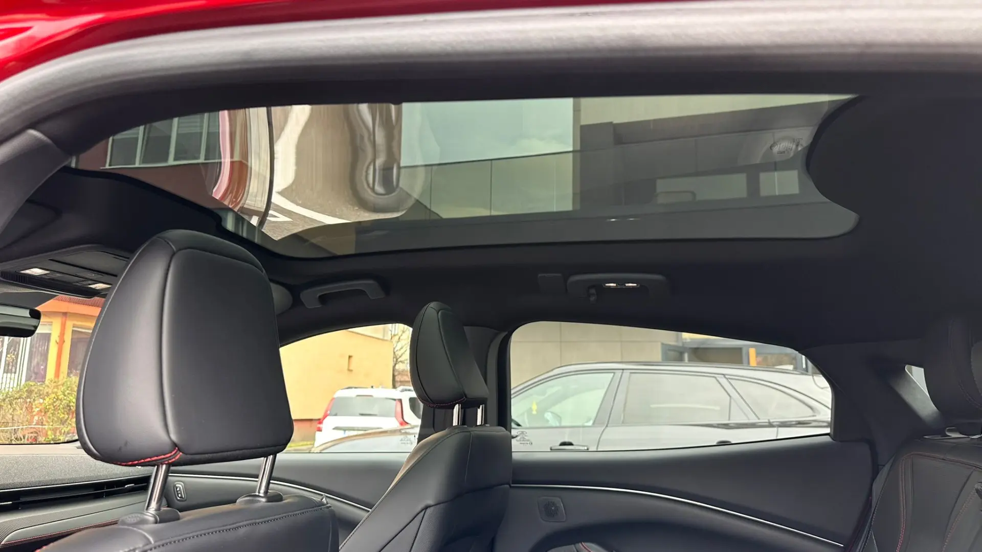 FORD MUSTANG Mach E AWD Premium