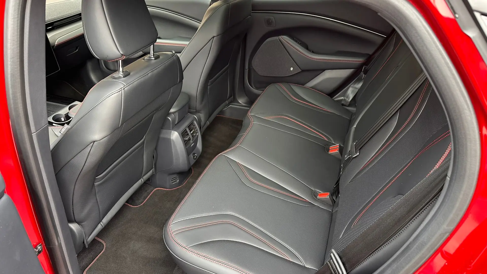 FORD MUSTANG Mach E AWD Premium