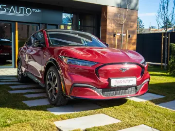 FORD MUSTANG Mach E AWD Premium