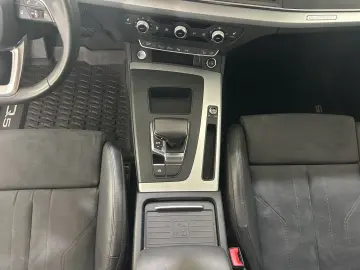 Q5 Sportback 45 TFSI quattro S tronic S line