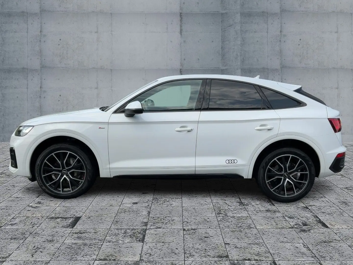 Q5 Sportback 40 TDI QU S-LINE MATRIX NAV RFK ACC