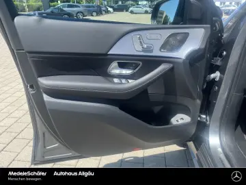 Mercedes-Benz 300D - AMG-Line - 4Matic