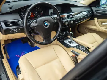 BMW Seria-5 2010 525d