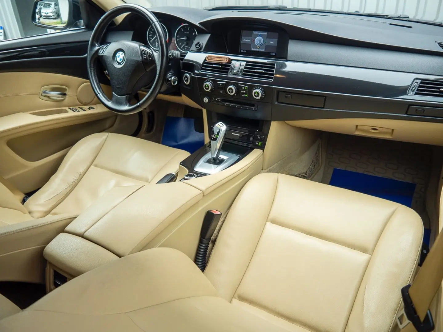 BMW Seria-5 2010 525d