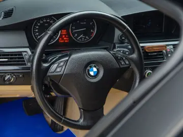 BMW Seria-5 2010 525d