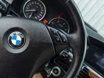 BMW Seria-5 2010 525d