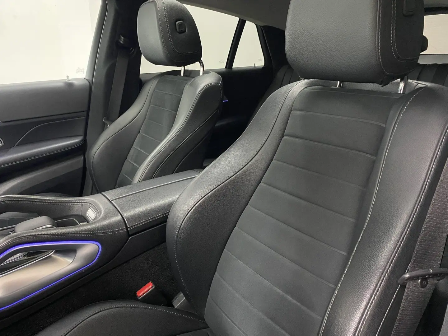 GLE 400 d 4M COUPÉ AMG NIGHT PANO DIST LED 360