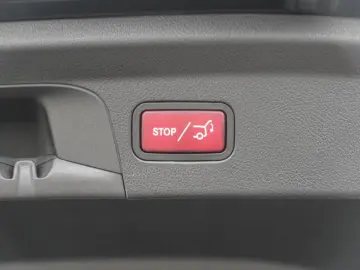 GLE 400 d 4M Coupé  AMG DISTR MBeam 360  SOUND