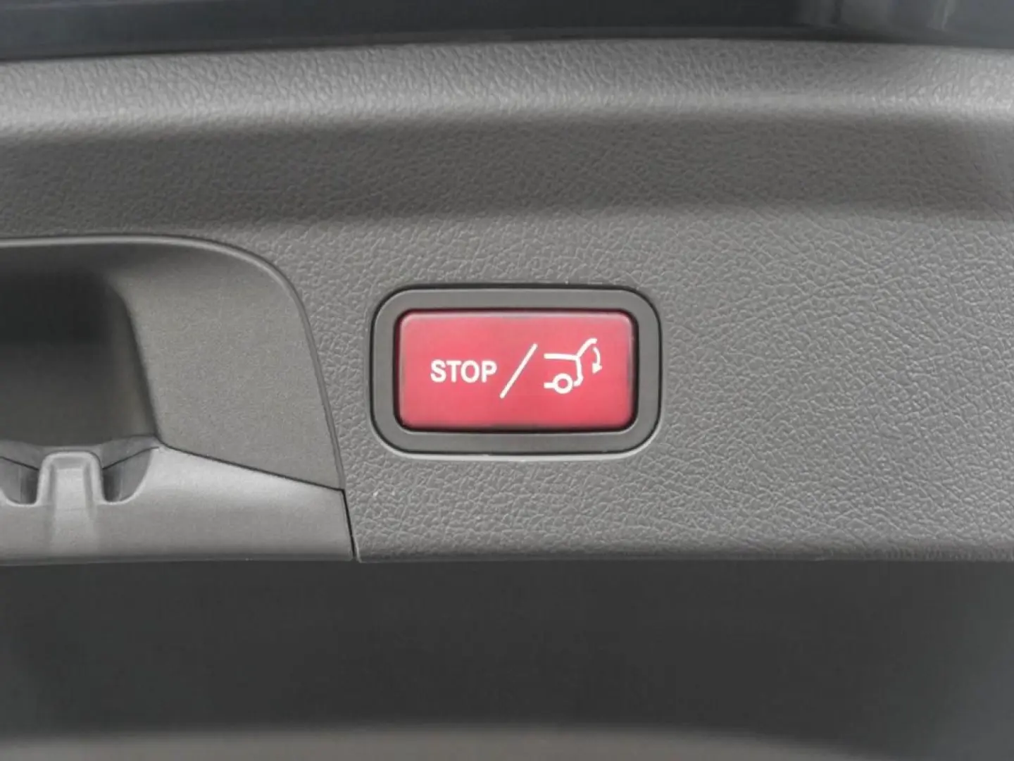 GLE 400 d 4M Coupé  AMG DISTR MBeam 360  SOUND