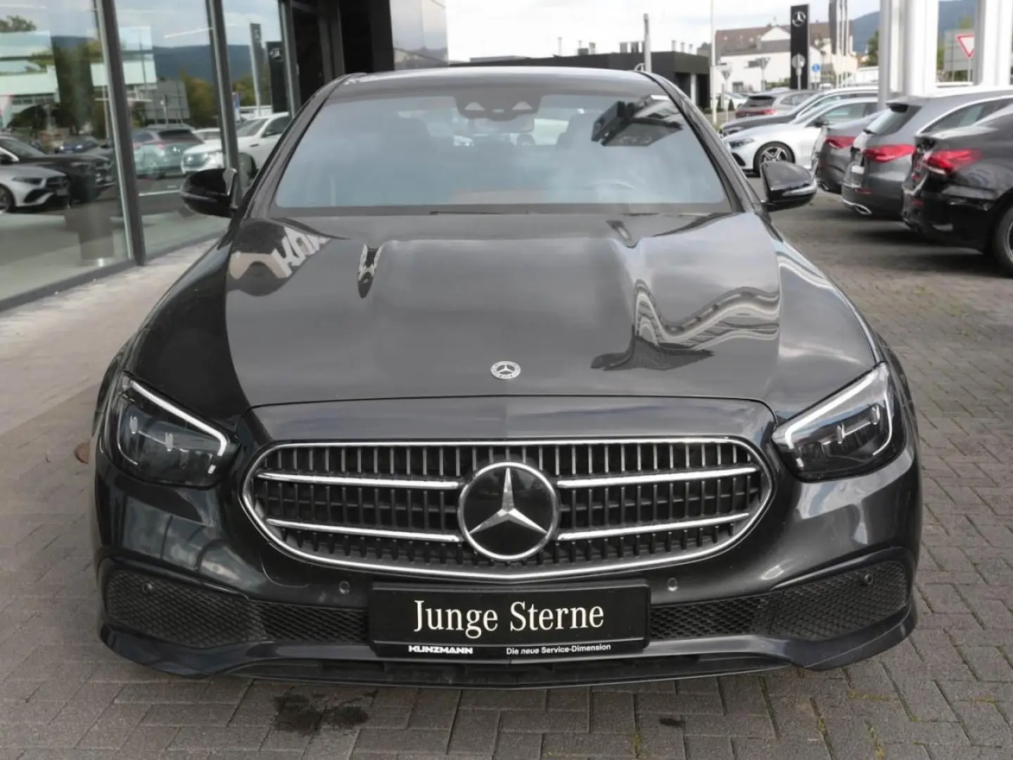 E 300 e Avantgarde Night Panorama Distronic