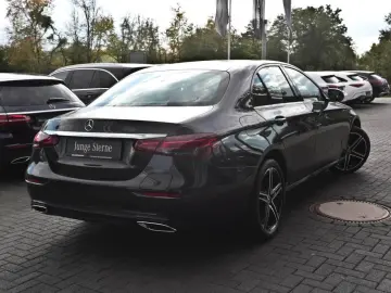 E 300 e Avantgarde Night Panorama Distronic