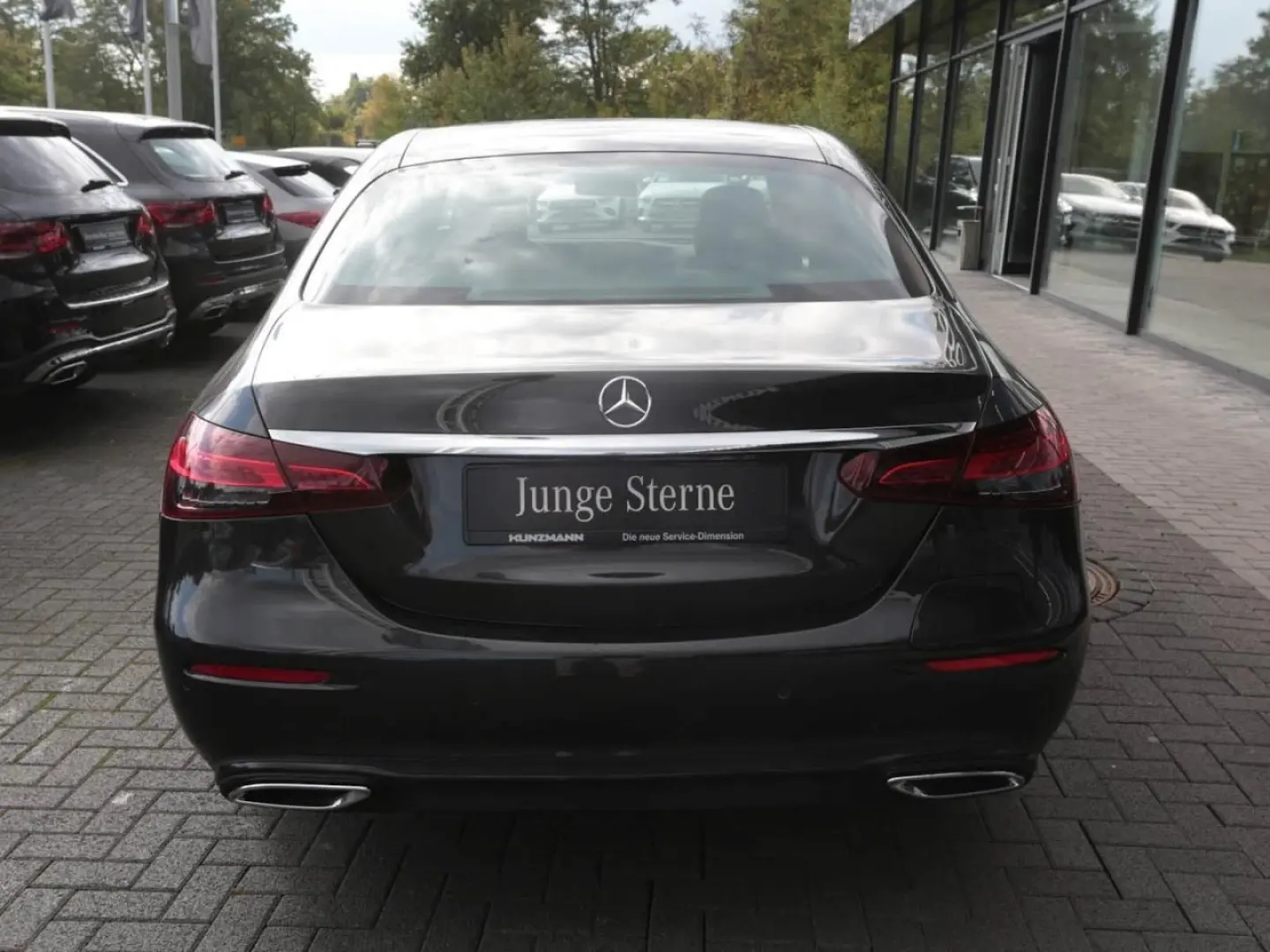 E 300 e Avantgarde Night Panorama Distronic