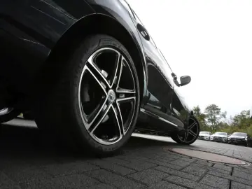 E 300 e Avantgarde Night Panorama Distronic