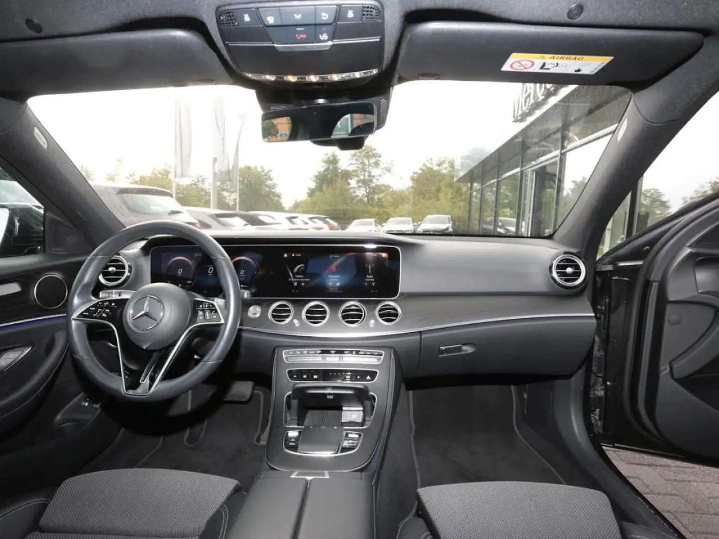 E 300 e Avantgarde Night Panorama Distronic