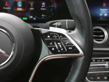 E 300 e Avantgarde Night Panorama Distronic