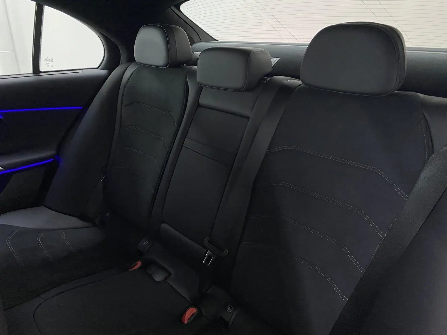 E 300 de 4M AMG NIGHT DISTR AHK LED KAMERA KLIMA