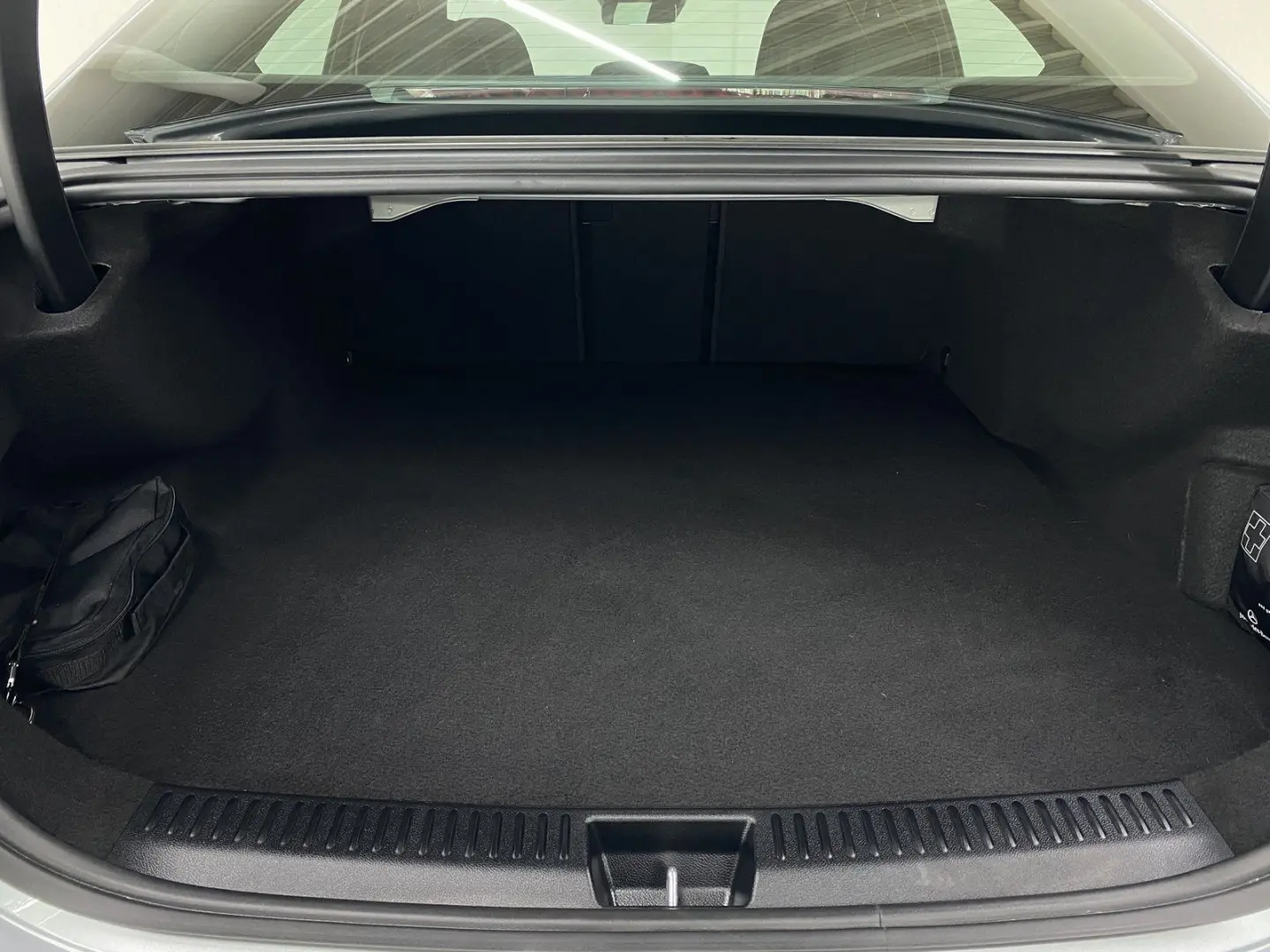 E 300 de 4M AMG NIGHT DISTR AHK LED KAMERA KLIMA