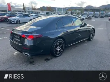 E 300 e Lim AMG Sport Night Distr Pano W-Paket 1