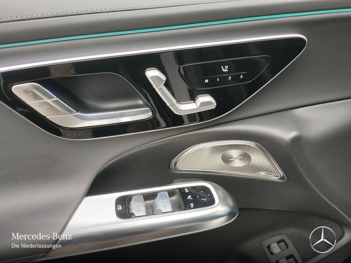 E 400 e 4M AMG Prem. NIGHT SUPERSCREEN 20  Bur4D