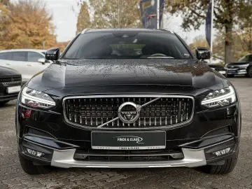 V90 Cross Country D4 AWD Pro