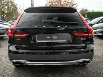 V90 Cross Country D4 AWD Pro