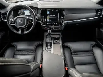 V90 Cross Country D4 AWD Pro