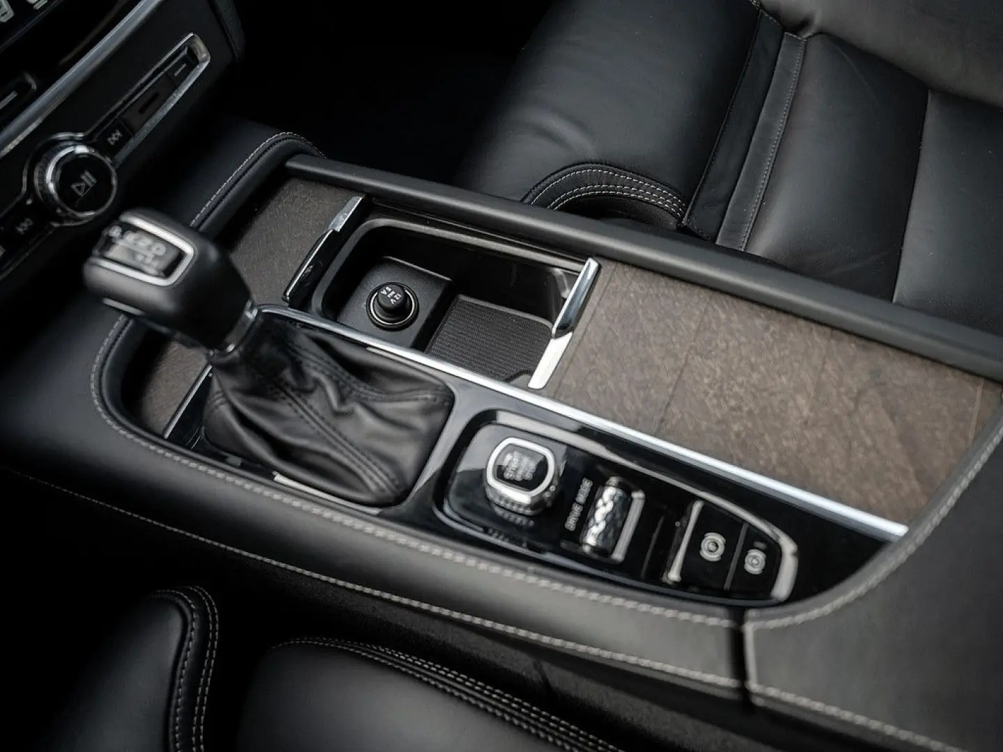 V90 Cross Country D4 AWD Pro