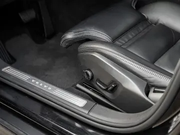 V90 Cross Country D4 AWD Pro