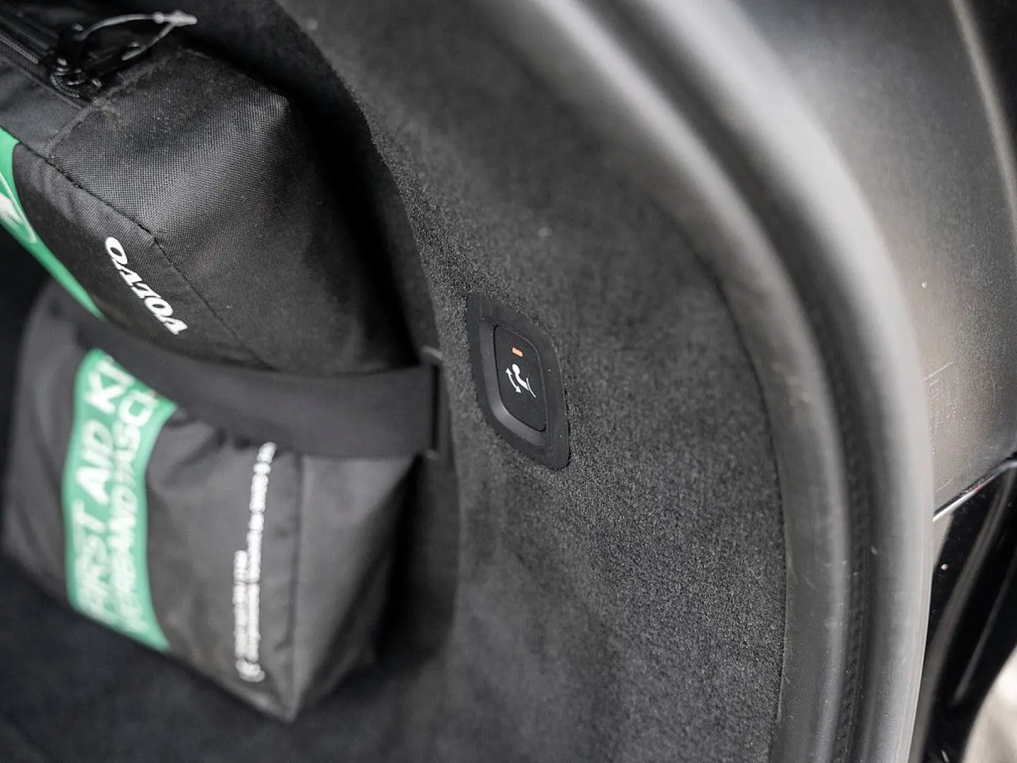 V90 Cross Country D4 AWD Pro