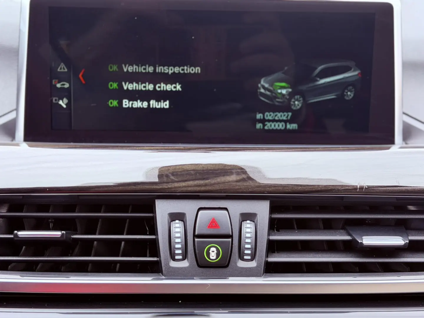 BMW X1 sDrive 20i Sport Line