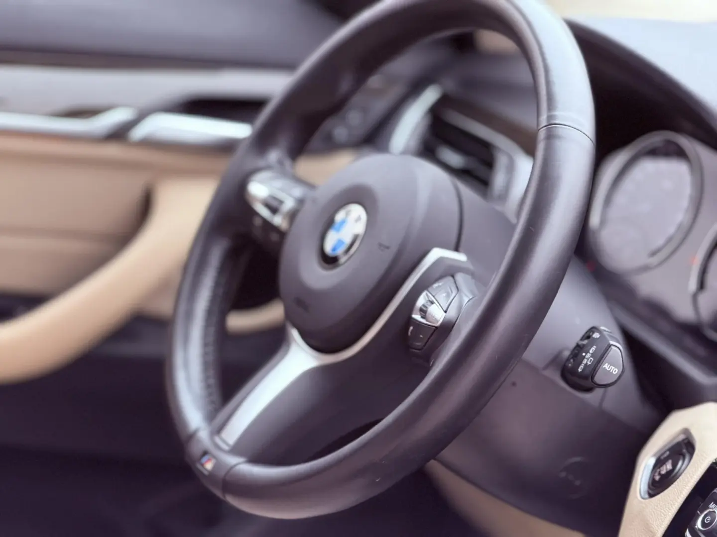 BMW X1 sDrive 20i Sport Line