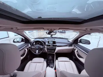 BMW X1 sDrive 20i Sport Line
