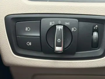 BMW X1 sDrive 20i Sport Line