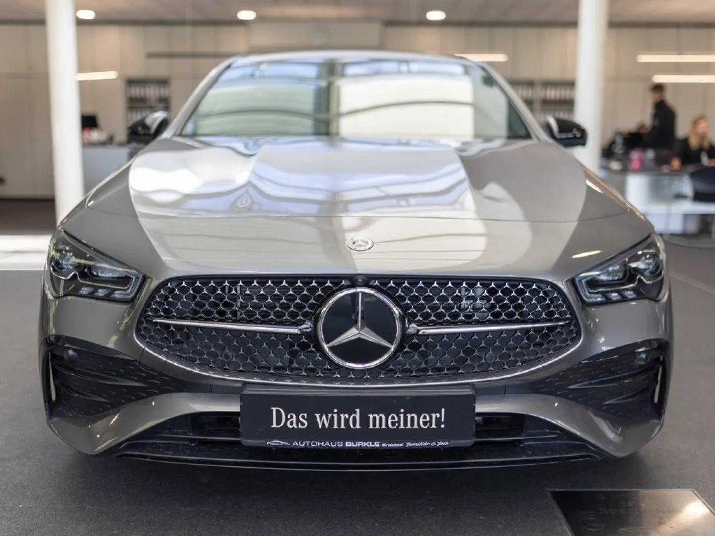 CLA 250 e AMG Plus Pano 360  Keyless Memo Multi