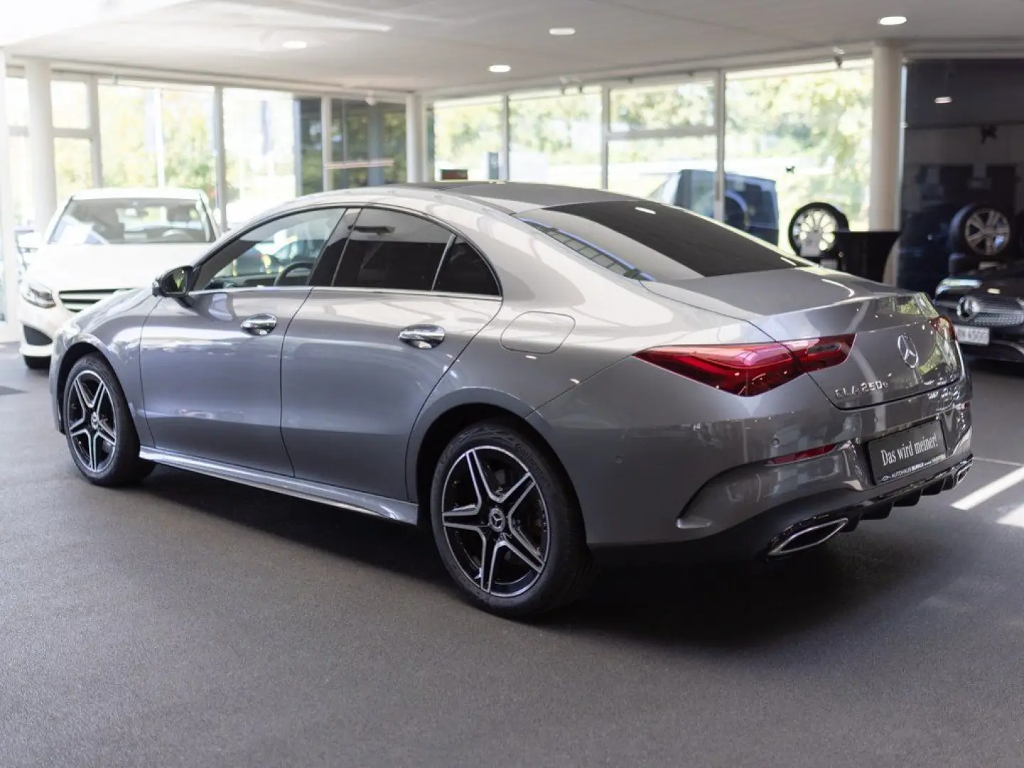 CLA 250 e AMG Plus Pano 360  Keyless Memo Multi