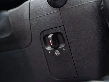 CLA 250 e AMG Plus Pano 360  Keyless Memo Multi