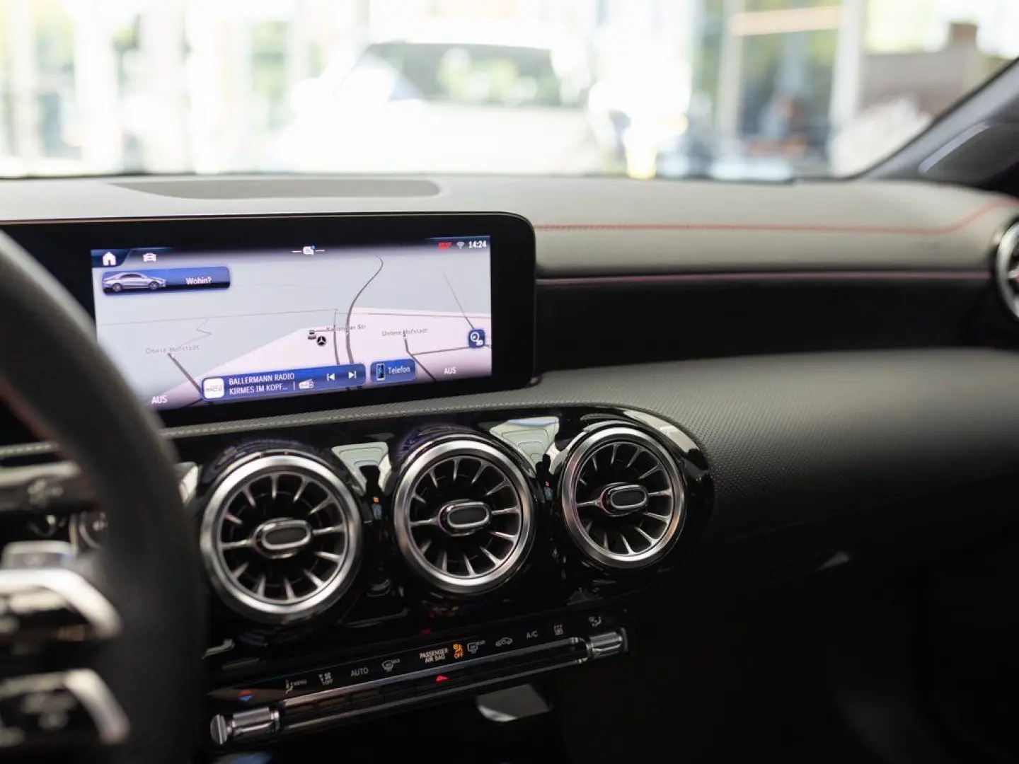 CLA 250 e AMG Plus Pano 360  Keyless Memo Multi