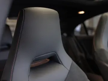 CLA 250 e AMG Plus Pano 360  Keyless Memo Multi