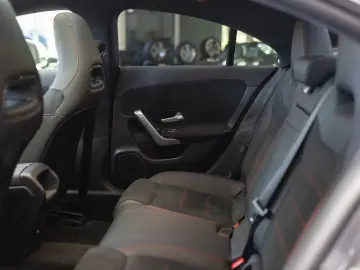 CLA 250 e AMG Plus Pano 360  Keyless Memo Multi