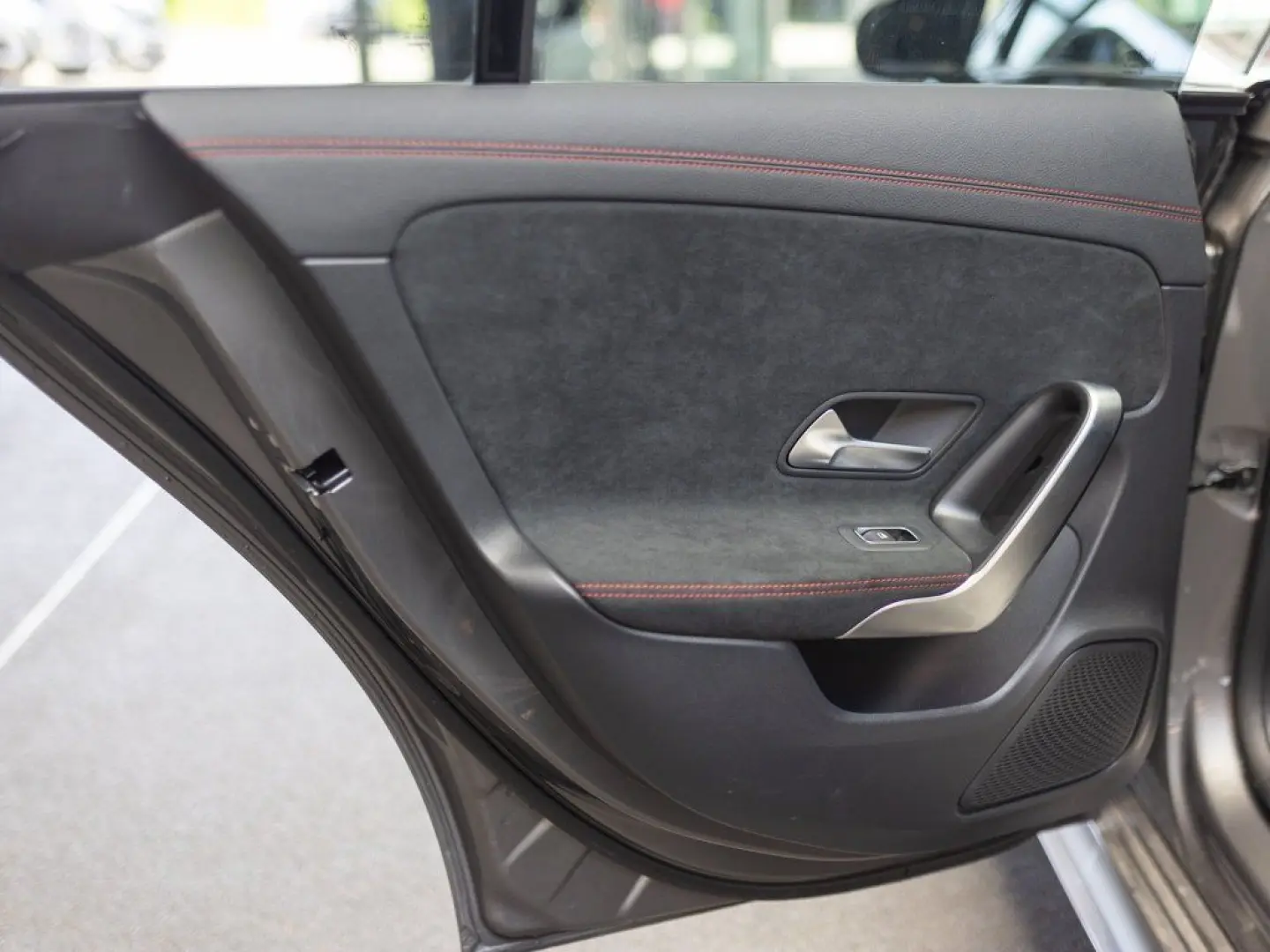 CLA 250 e AMG Plus Pano 360  Keyless Memo Multi