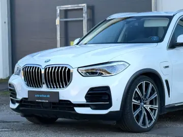 X5 xDrive 45 e ACC L-Fahrwerk 22Zoll AHK Kamera