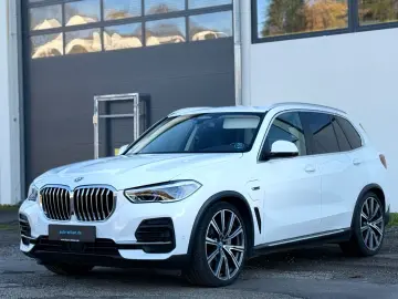 X5 xDrive 45 e ACC L-Fahrwerk 22Zoll AHK Kamera