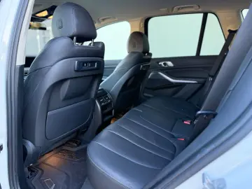 X5 xDrive 45 e ACC L-Fahrwerk 22Zoll AHK Kamera